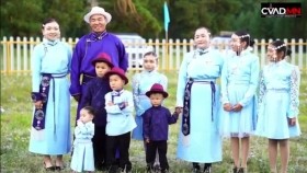 ᠭᠤᠷᠪᠠᠨ ᠬᠦᠦ ᠲᠠᠪᠤᠨ ᠥᠬᠢᠨ ᠲᠡᠢ ᠭᠡᠷ ᠪᠦᠯᠢ 3 khüü, 5 okhintoi önör ger bül3 ХҮҮ, 5 ОХИНТОЙ ӨНӨР ГЭР БҮЛ