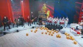 ᠬᠠᠮᠤᠭ ᠮᠣᠩᠭᠣᠯ-ᠬᠤᠷᠳᠤ 30 ᠎ ᠬᠤᠷᠳᠤ ᠬᠠᠮᠲᠤᠯᠢᠭ᠂ ᠳ ᠵᠢᠷᠭᠠᠯᠰᠠᠢᠬᠠᠨ᠂ ᠪ ᠰᠠᠷᠠᠨᠲᠤᠶᠠᠭ᠎ᠠ -Хамаг Монгол-Хурд 30 _ Хурд хамтлаг, Д.Жаргалсайхан, Б.Сарантуяа