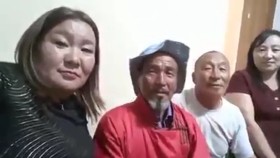  ᠪᠢ ᠪᠠᠶᠠᠨ ᠬᠥᠮᠦᠨ – ᠮᠠᠭᠰᠤᠷ ᠦ᠋ᠨ ᠡᠩᠬᠡᠰᠥ᠋ᠯᠲᠡ Би баян хүн – Магсарын Энхсүлд