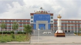  ᠰᠤᠷᠭᠠᠭᠤᠯᠢ – ᠭᠦᠷᠵᠠᠪ  Сургууль – Гүржав