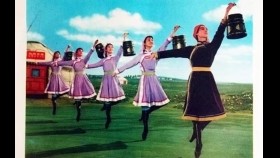 ᠰᠠᠭᠠᠯᠢᠴᠢᠨ ᠬᠡᠦᠬᠡᠨᠴᠦᠳ （ ᠣᠷᠱᠤᠨ ᠭᠣᠣᠯ ） - ᠦᠭᠡ ᠄ ᠴᠦᠯᠲᠦᠮ  ᠂ ᠠᠶ᠎ᠠ ᠄ ᠳᠦ‍ ᠂ ᠳᠦᠭᠦᠷ  Саальчин хүүхэнчүүд （ Оршин гол ） - Үг ᠄ Цөлдөм ᠂ Ая ᠄ Д  ᠂ Дүгүр