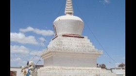 ᠪᠥᠭᠲᠦ ᠶ᠋ᠢᠨ ᠰᠢᠷ᠎ᠠ ᠵᠣᠣ-ᠣᠷᠳᠣᠰ ᠭᠦᠷᠦ ᠳᠠᠭᠤᠤ002Бөгтийн шар жуу