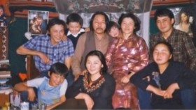 ᠮᠣᠩᠭᠣᠯ ᠲᠤᠯᠭᠠᠲᠠᠨ ᠤ ᠵᠠᠭᠤᠨ ᠡᠷᠬᠢᠮ ᠪ ᡀᠠᠭᠪᠠᠰᠦ᠋ᠷᠦᠩ ᠦᠨ ᠰᠢᠯᠦᠭ ᠡᠴᠡМонгол тулгатны зуун эрхэм Лхагвасүрэнгийн шүлэгнээс