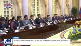 ᠮᠣᠩᠭᠣᠯ ᠤᠯᠤᠰ ᠤᠨ ᠶᠡᠷᠦᠩᠬᠡᠢᠯᠡᠭᠴᠢ ᠸᠢᠶᠧᠲ᠋ᠨᠠᠮ ᠤᠯᠤᠰ ᠲᠤ ᠲᠥᠷᠦ ᠶᠢᠨ ᠠᠢᠯᠴᠢᠯᠠᠯ ᠬᠢᠯ᠎ᠡМонгол Улсын Ерөнхийлөгч Вьетнам улсад төрийн айлчлал хийлээ