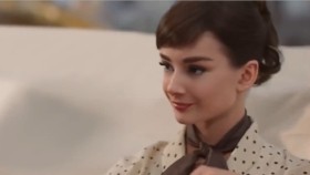 ᠡᠨᠡ ᠪᠣᠯ ᠳᠠᠬᠢᠭᠠᠳ ᠯᠠ ᠥᠴᠦᠭᠡᠳᠦᠷ-ᠣᠳᠣᠷᠢ ᠬᠧᠫᠪᠧᠷᠨ ᠎ ᠷᠣᠮ ᠤᠨ ᠪᠠᠶᠠᠷ ᠤᠨ ᠡᠳᠦᠷIt's Yesterday Once More | Audrey Hepburn | Roman Holiday