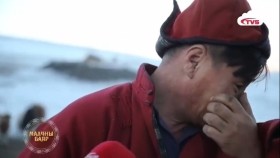 ᠮᠠᠯᠴᠢᠨ ᠬᠥᠮᠦᠨ ᠯᠡ ᠮᠠᠯ ᠳᠤ ᠪᠡᠨ ᠨᠢᠯᠪᠤᠰᠤ ᠤᠨᠠᠭᠠᠨ᠎ᠠМалчин хүн л малдаа нулимс унагаана